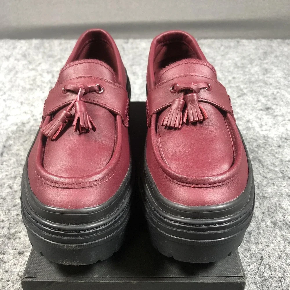 Converse Chuck Taylor All Star Lugged Heel Loafer Womens 7 Deep Bordeaux A14708C